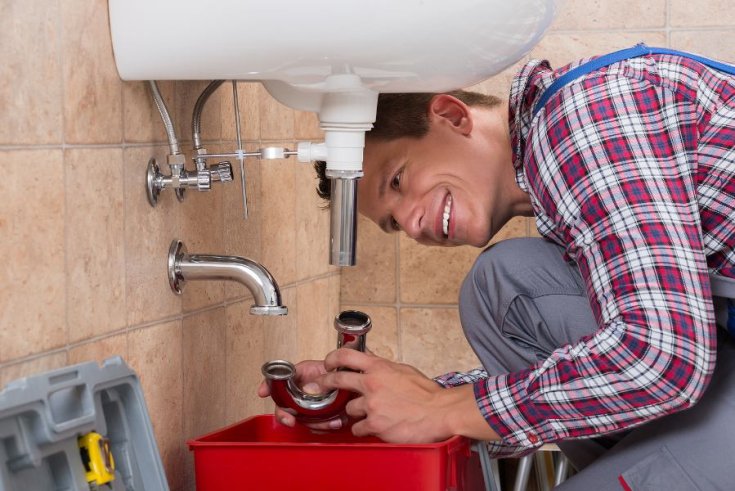How to Unclog a Bathtub Drain?